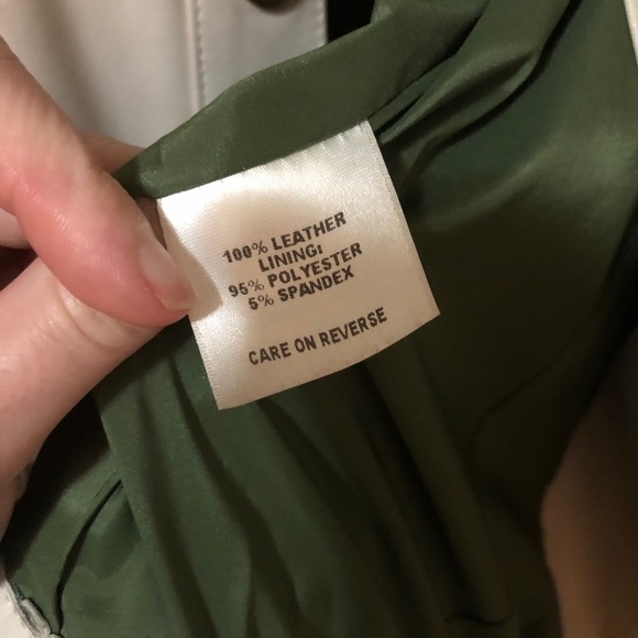 St. John sport by Marie Gray leather jacket - Picture 8 of 8